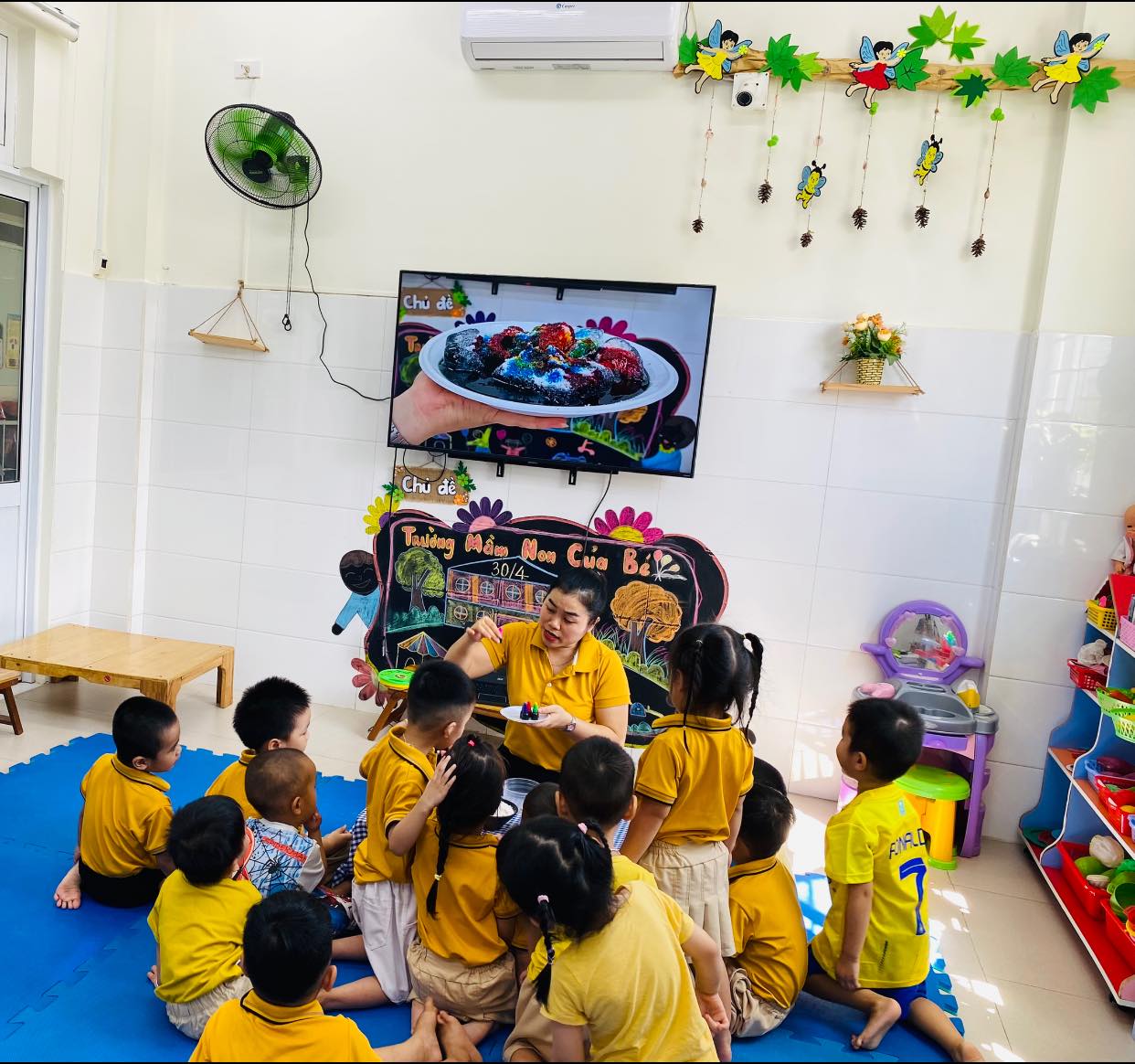 KPKH: THÍ NGHIỆM SAN HÔ SẮC MÀU