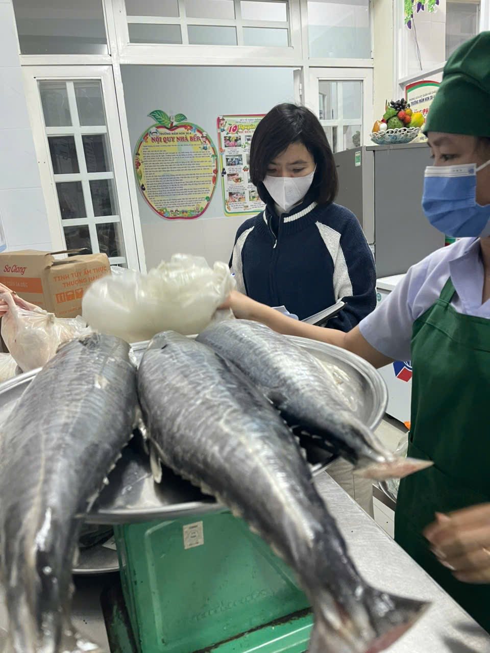 KIỂM TRA GIAO – NHẬN THỰC PHẨM BUỔI SÁNG VÀ VỆ SINH AN TOÀN THỰC PHẨM