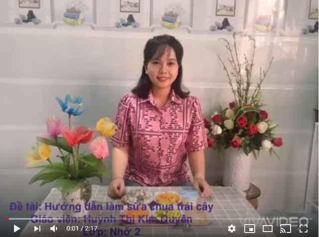HOẠT ĐỘNG : Bé tập làm sữa chua