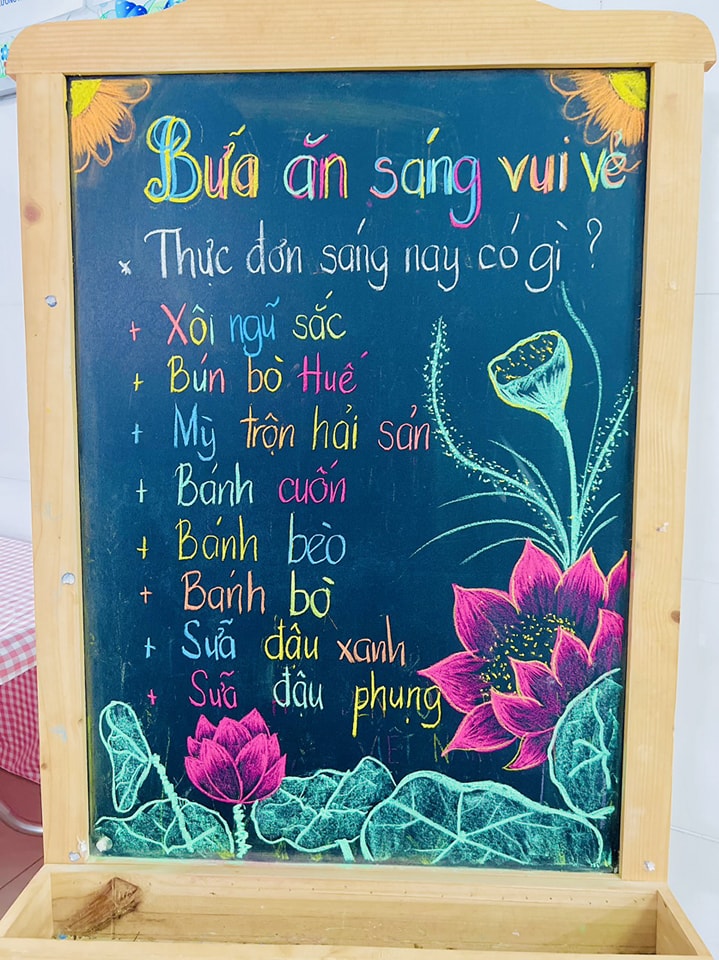 BỮA SÁNG VUI VẺ