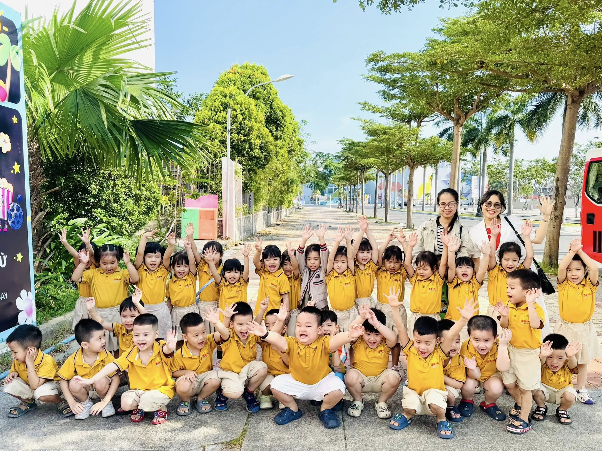 BÉ THAM QUAN VÀ VUI CHƠI TẠI HELIO
