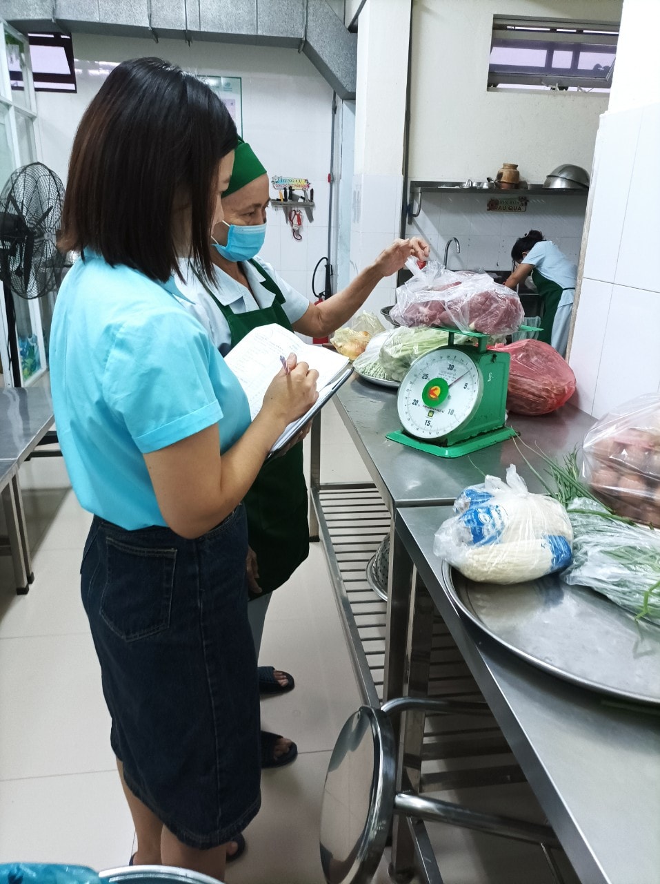 KIỂM TRA THỰC PHẨM ĐẦU VÀO